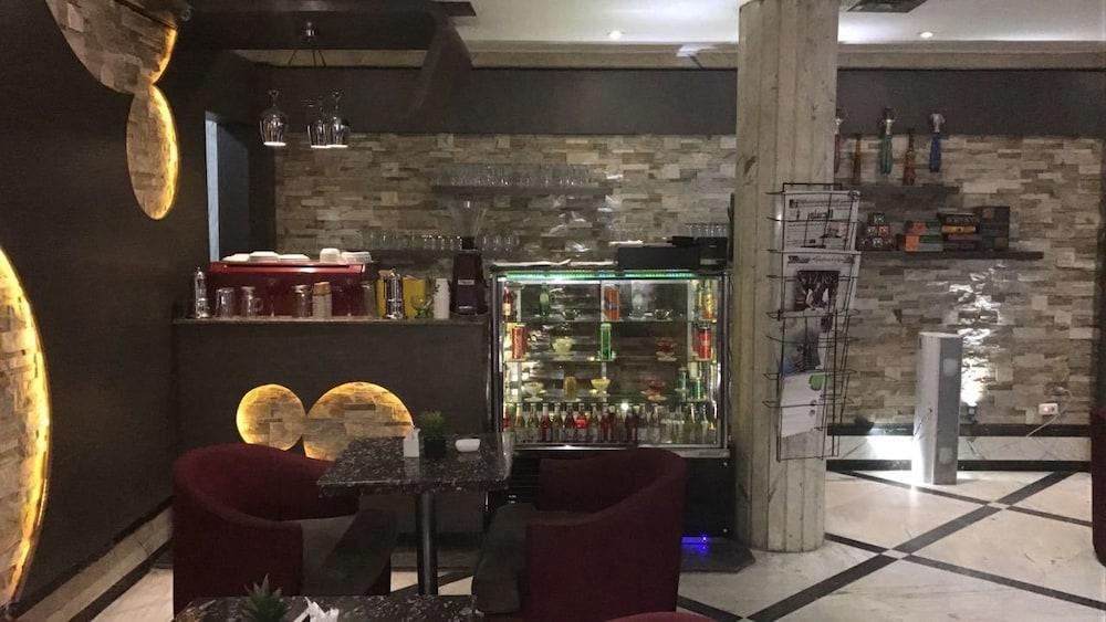 Hotel Royal Marshal Kairo Bagian luar foto